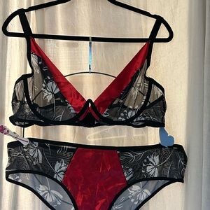 Elegant Red and Black Floral Lingerie Set